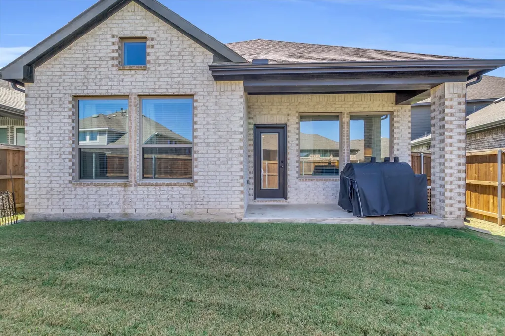 4043 Anglers Way Royse City TX 75189