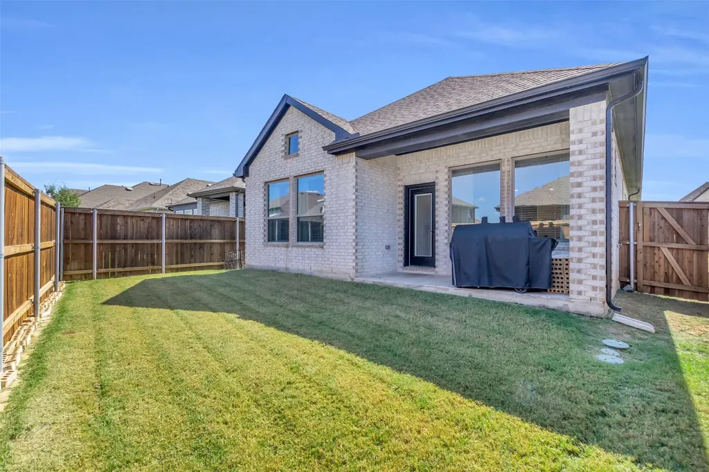 4043 Anglers Way Royse City TX 75189