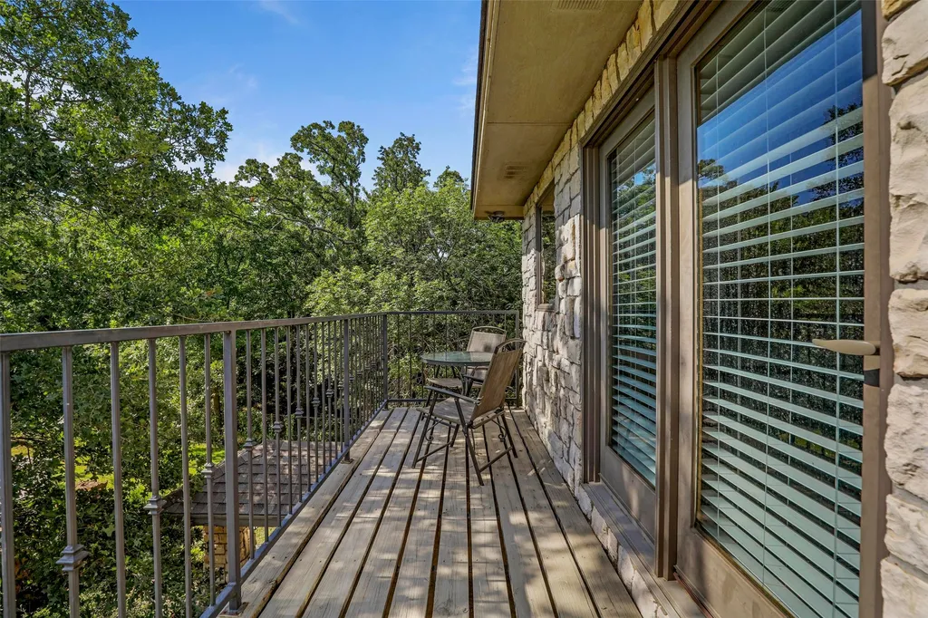 2243 Wood Hollow Road Denton TX 76208