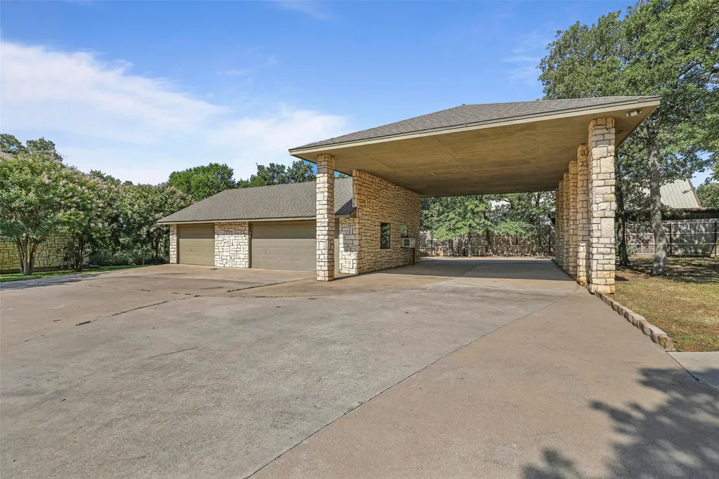 2243 Wood Hollow Road Denton TX 76208