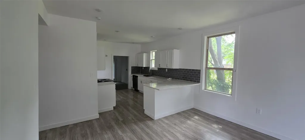 1336 E Maddox Avenue Fort Worth TX 76104