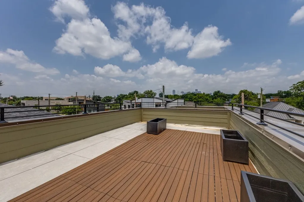 2416 Pennsylvania Avenue Dallas TX 75215