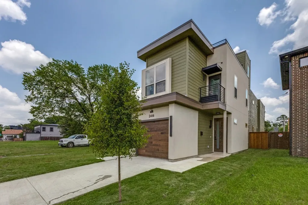 2416 Pennsylvania Avenue Dallas TX 75215