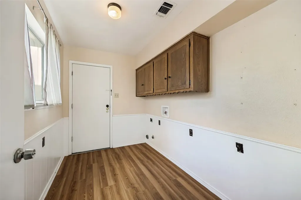 2719 Forest Grove Drive Richardson TX 75080
