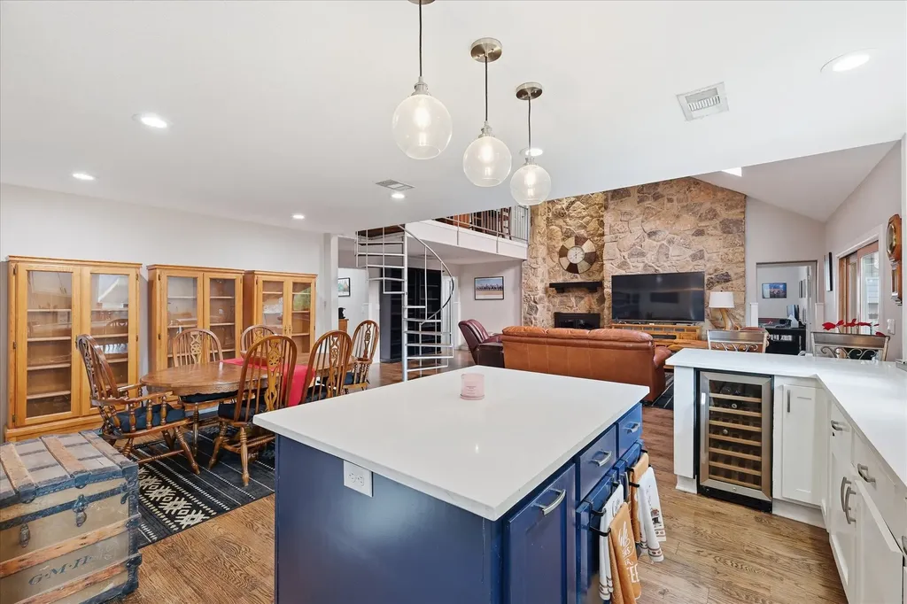 2703 Chinquapin Oak Lane Arlington TX 76012