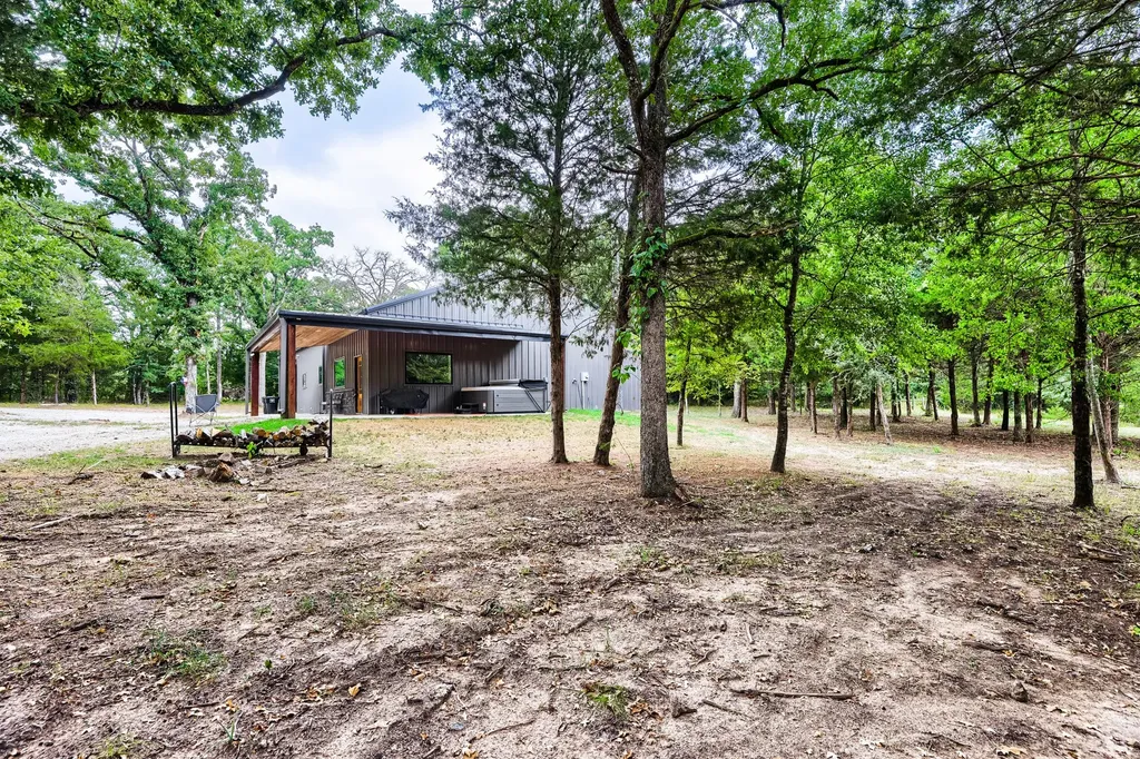 6051 County Road 2297 Quinlan TX 75474