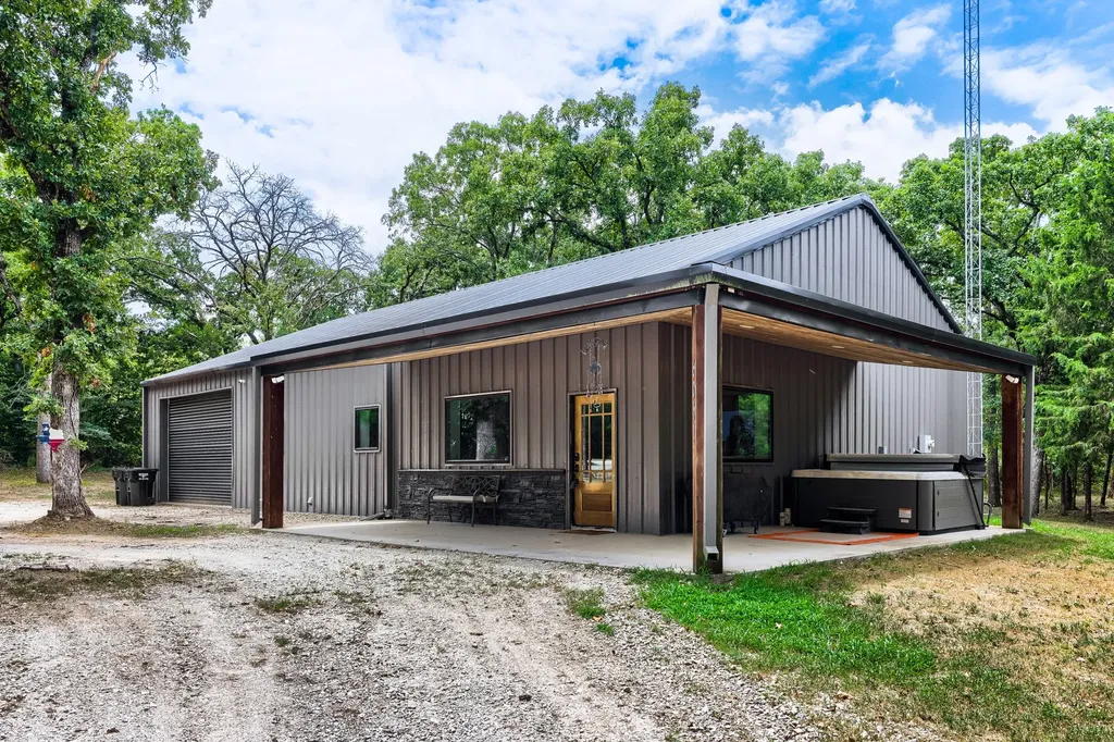 6051 County Road 2297 Quinlan TX 75474