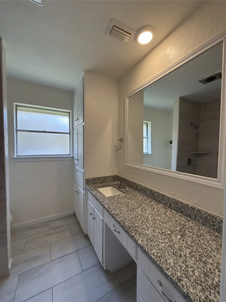 900 Prestwick Street Bedford TX 76022