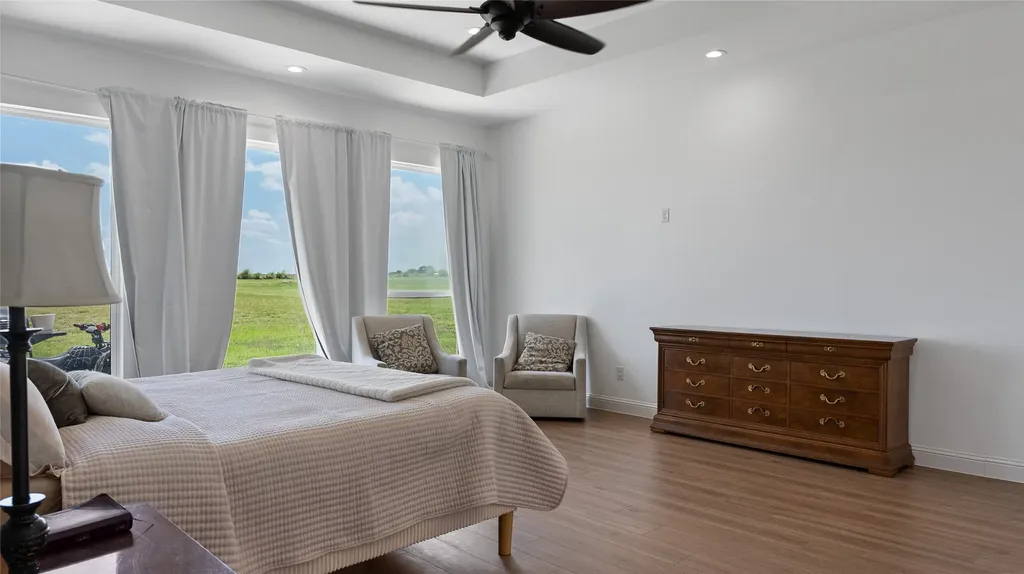 8224 Harvest Drive Grandview TX 76050