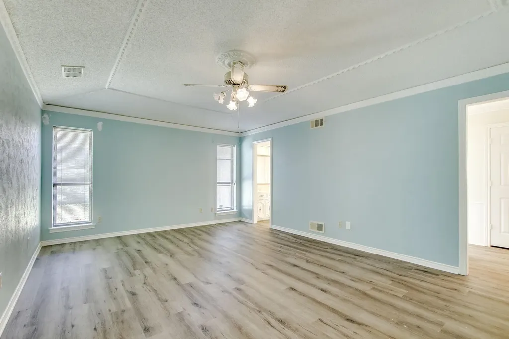 10102 Cherry Tree Drive Dallas TX 75243