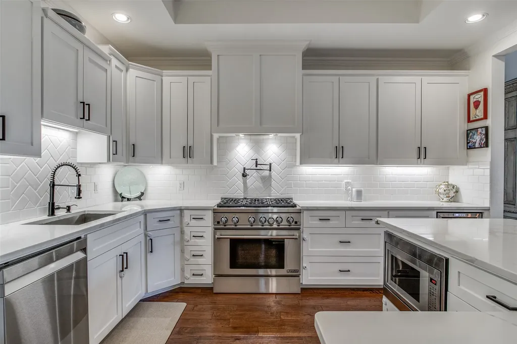 4301 Mckinney Avenue Dallas TX 75205