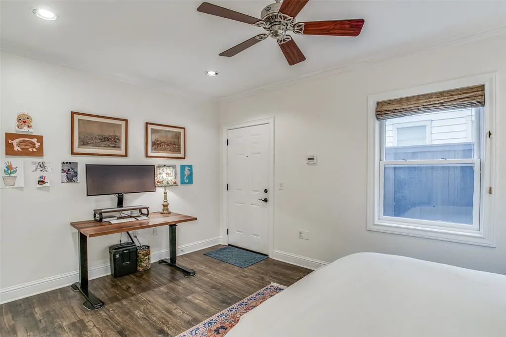 4301 Mckinney Avenue Dallas TX 75205