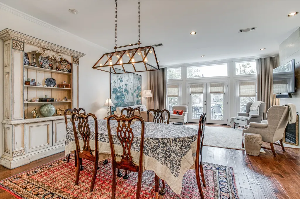 4301 Mckinney Avenue Dallas TX 75205