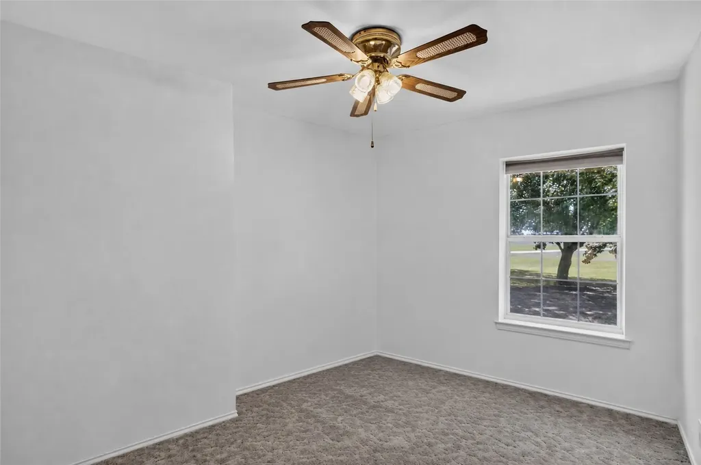 1612 White Mound Road Sherman TX 75090
