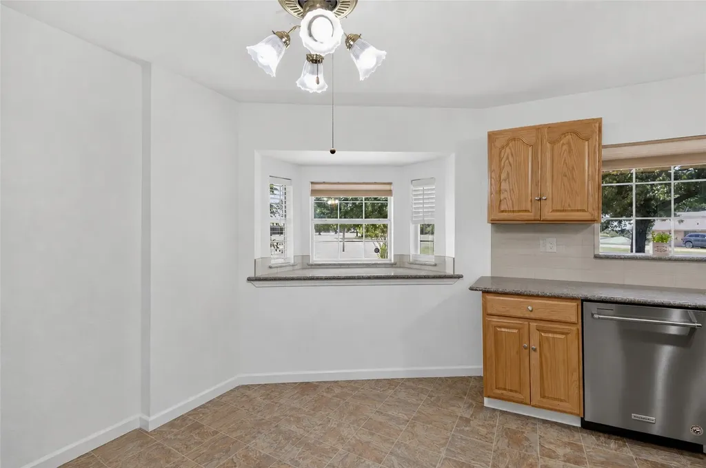 1612 White Mound Road Sherman TX 75090