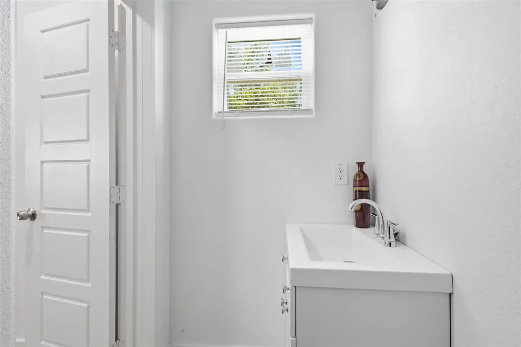 1403 S Marsalis Avenue Dallas TX 75216