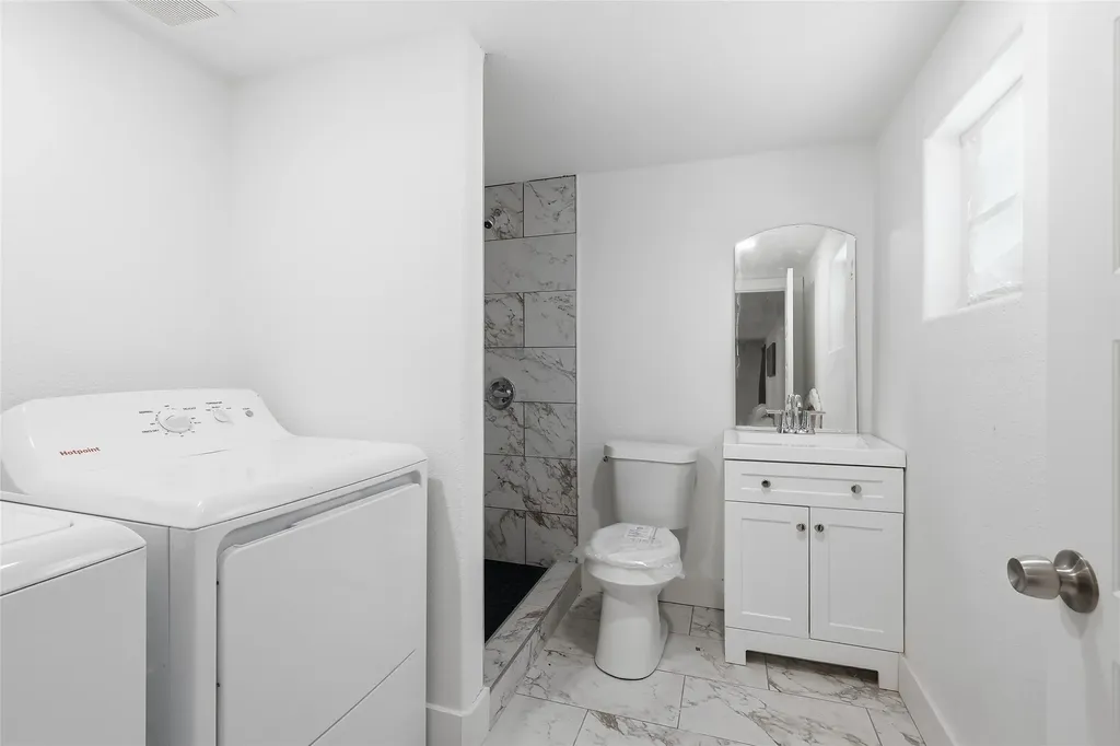 1403 S Marsalis Avenue Dallas TX 75216