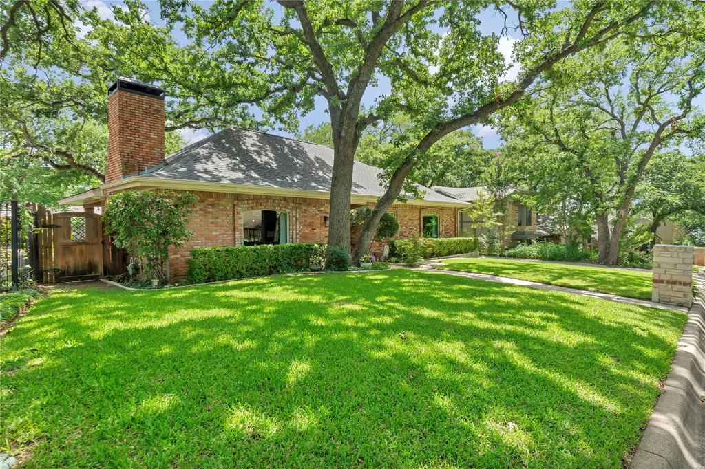1830 Rhinevalley Drive Arlington TX 76012