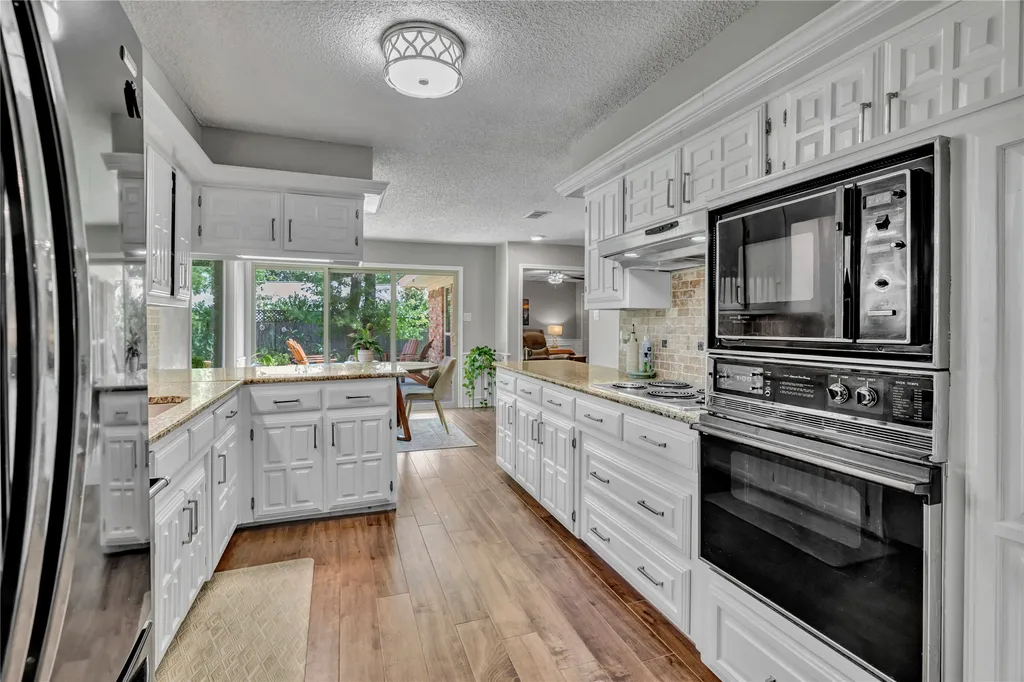 1830 Rhinevalley Drive Arlington TX 76012