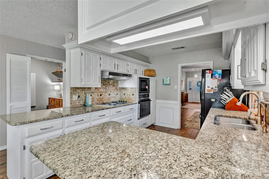 1830 Rhinevalley Drive Arlington TX 76012