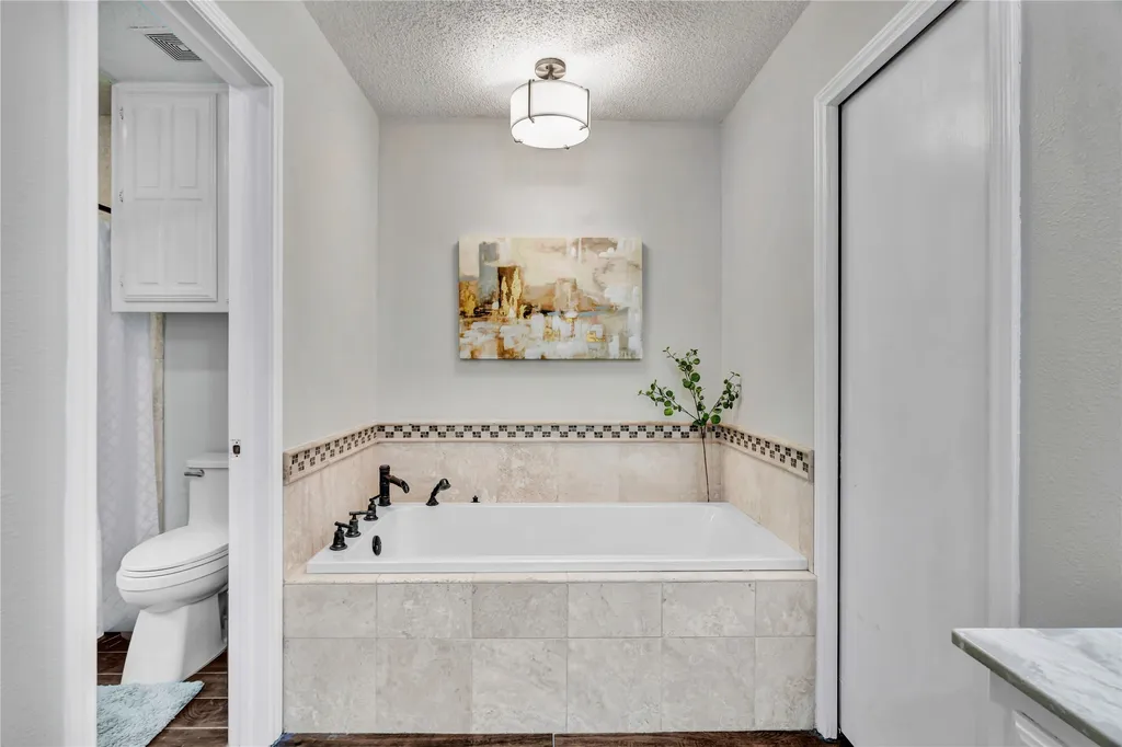 1830 Rhinevalley Drive Arlington TX 76012
