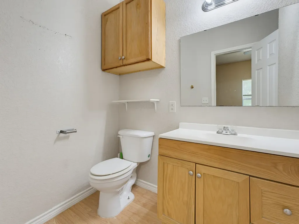 180 Trail Drive Bowie TX 76230