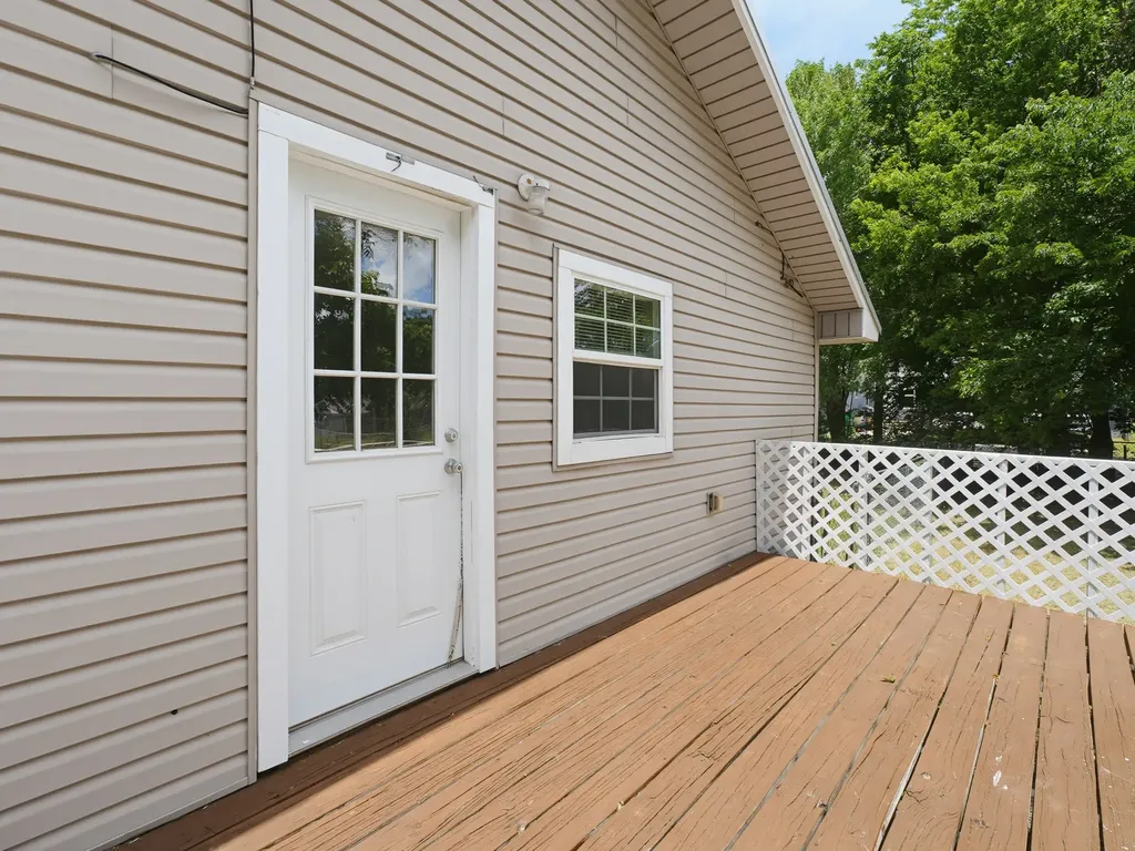 180 Trail Drive Bowie TX 76230