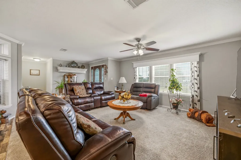 2914 Oak Court Granbury TX 76048