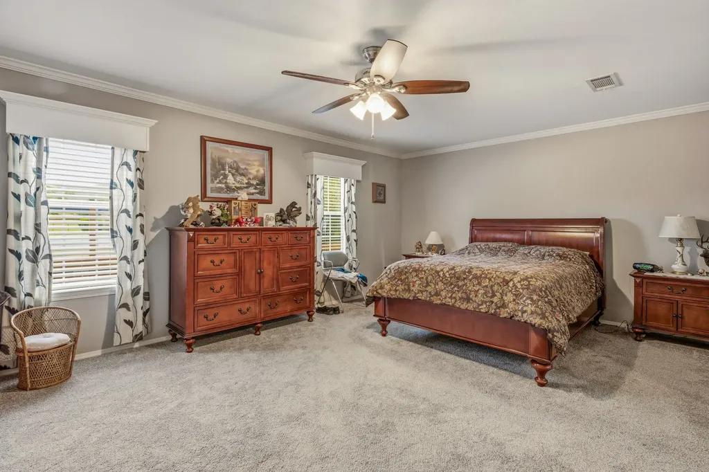 2914 Oak Court Granbury TX 76048