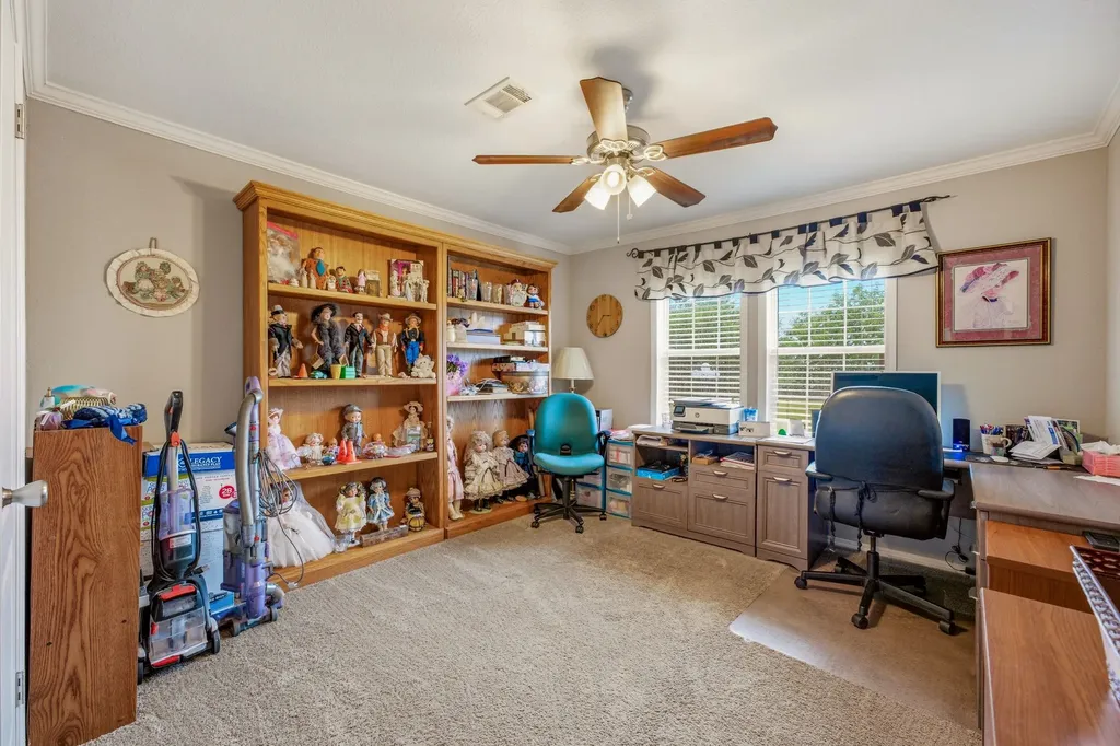2914 Oak Court Granbury TX 76048