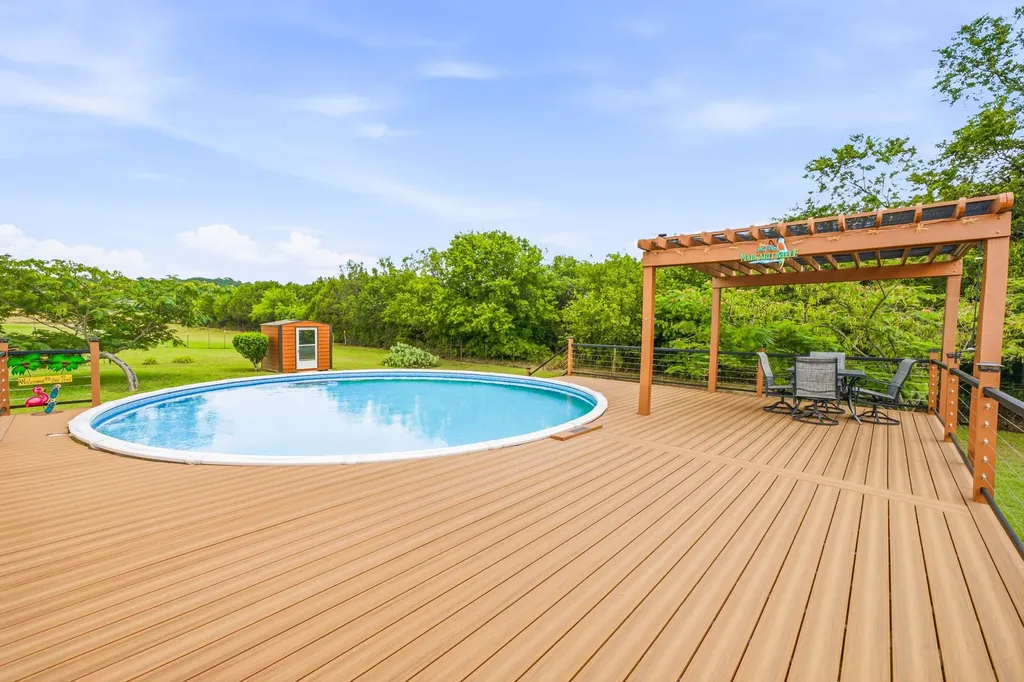 2914 Oak Court Granbury TX 76048