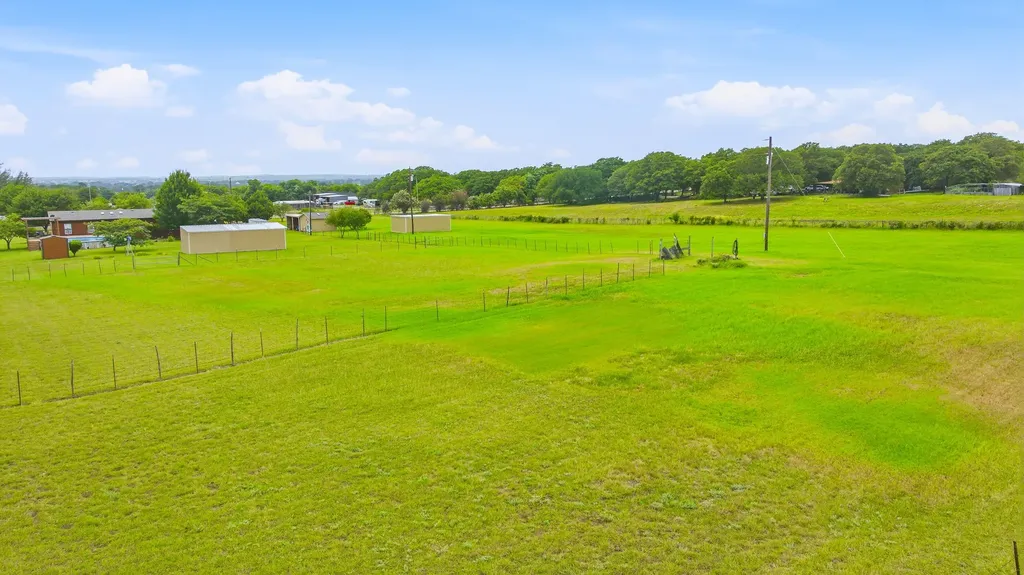 2914 Oak Court Granbury TX 76048
