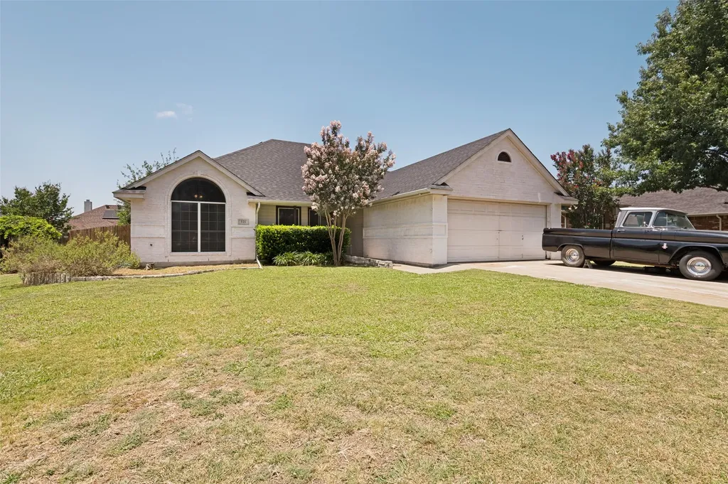 521 Wild Springs Drive Midlothian TX 76065