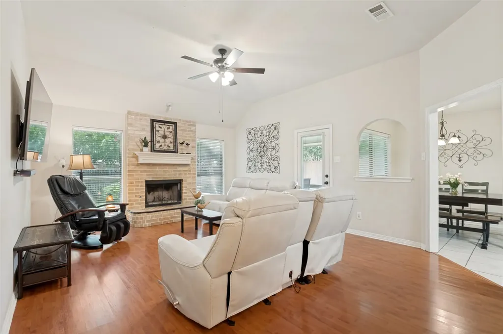 521 Wild Springs Drive Midlothian TX 76065
