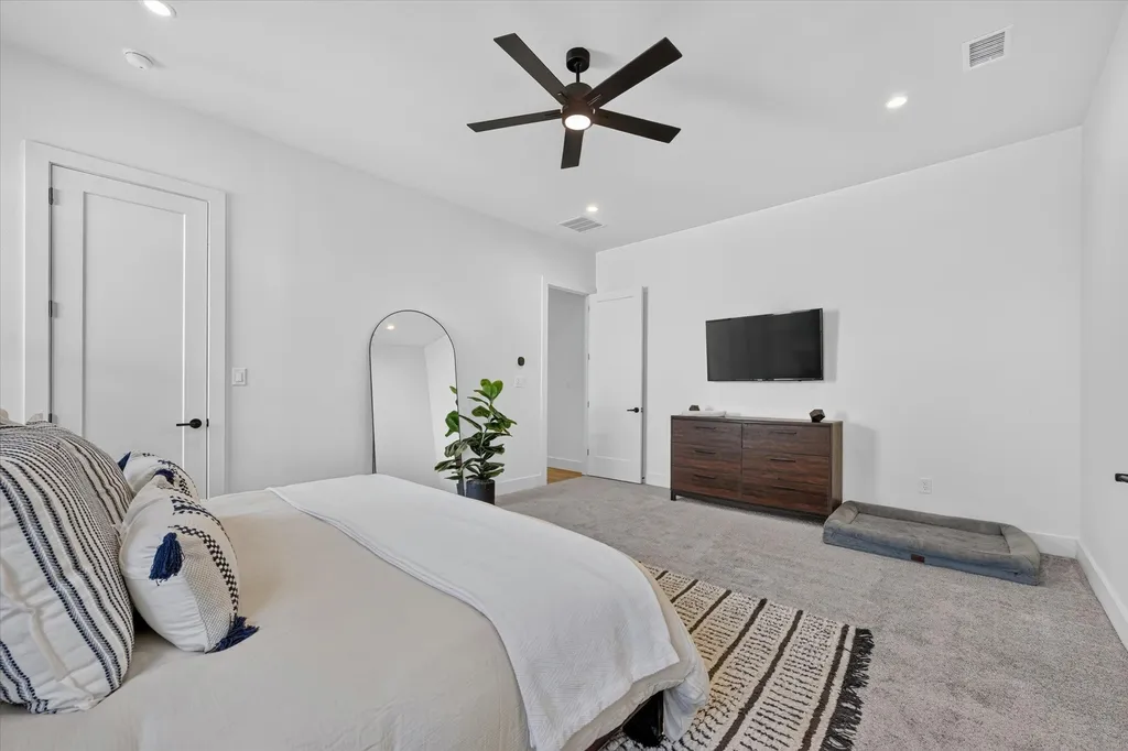 5233 Terry Street Dallas TX 75223
