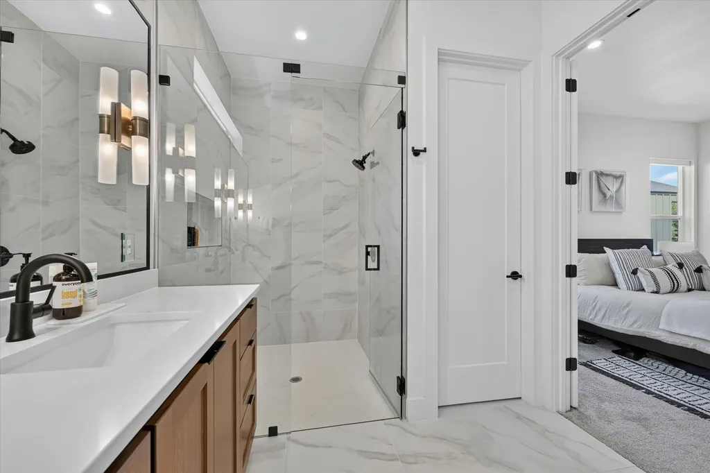 5233 Terry Street Dallas TX 75223
