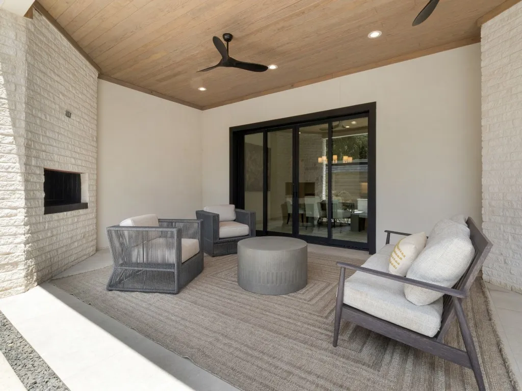 9539 Boedeker Drive Dallas TX 75225
