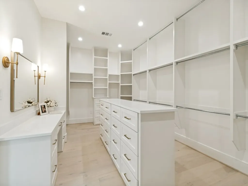 9539 Boedeker Drive Dallas TX 75225