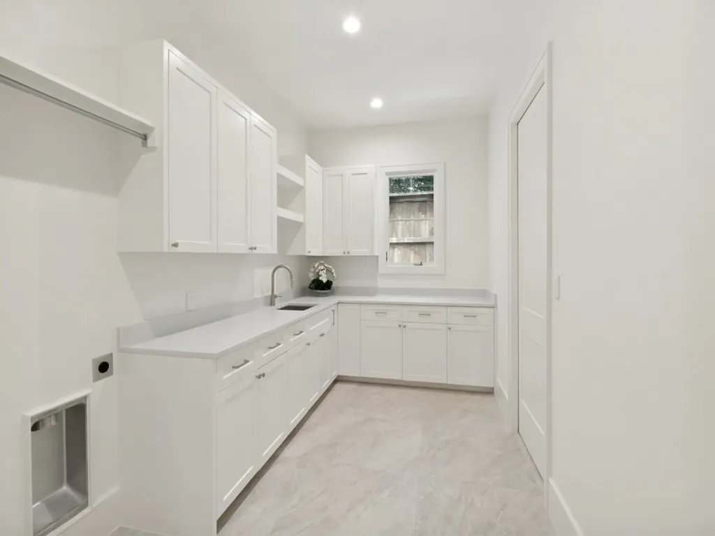 9539 Boedeker Drive Dallas TX 75225