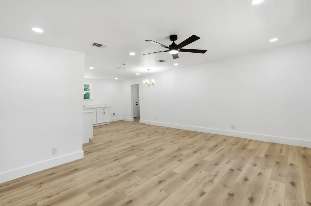 4704 Forbes Street Fort Worth TX 76105