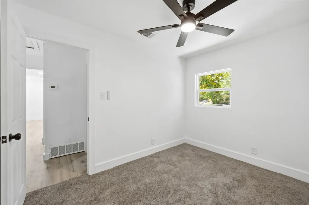 4704 Forbes Street Fort Worth TX 76105