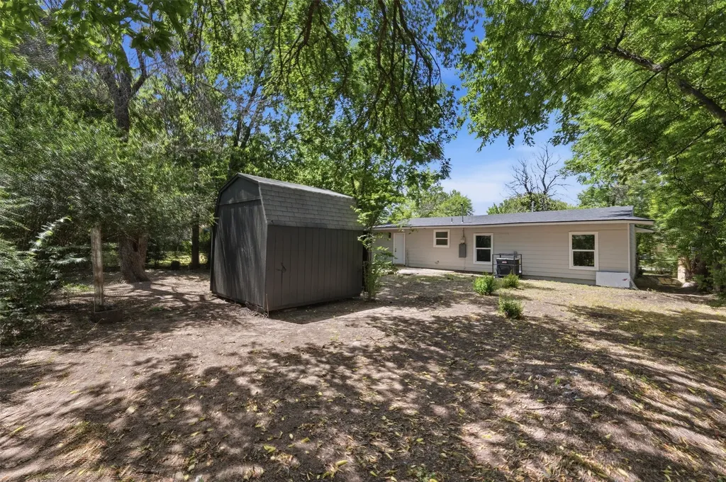 4704 Forbes Street Fort Worth TX 76105