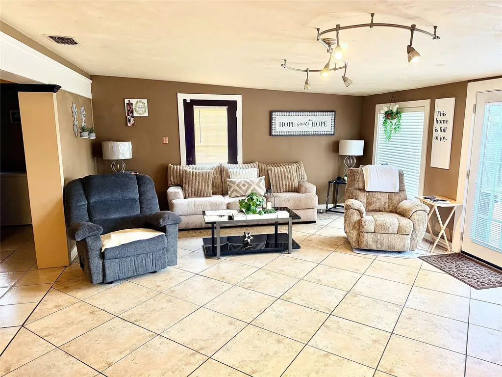 526 E Southfield Road Shreveport LA 71105