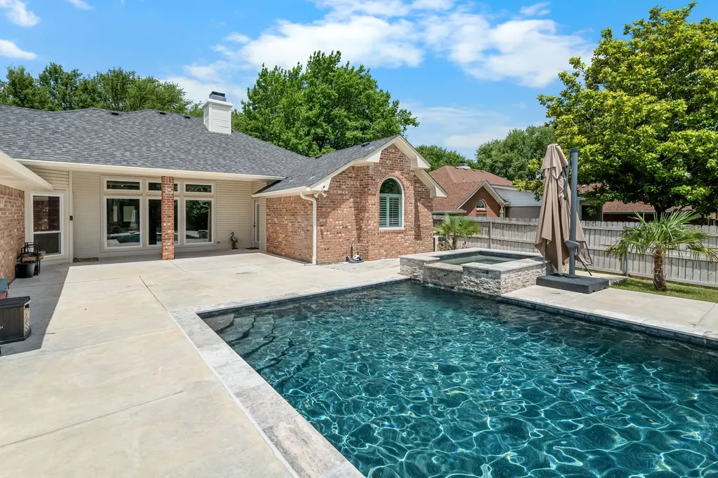 1104 Western Ridge Drive Waco TX 76712
