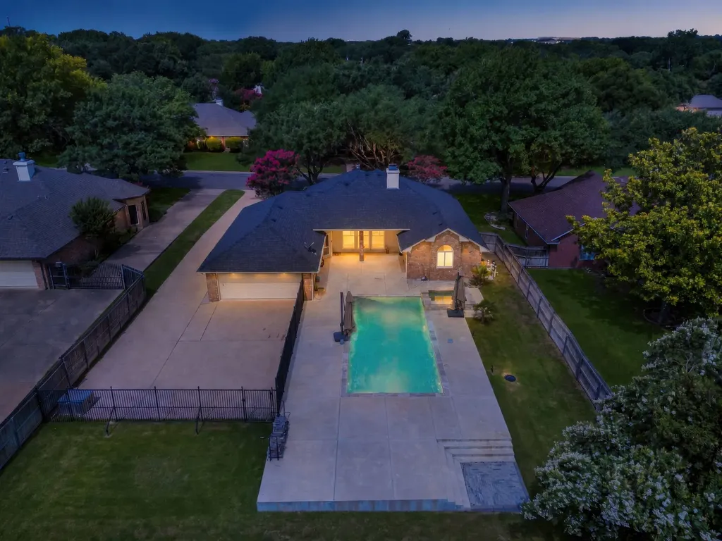 1104 Western Ridge Drive Waco TX 76712