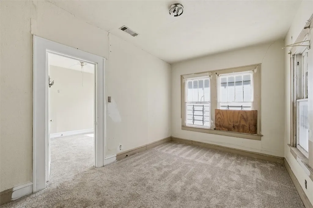 2012 N 5th Street Waco TX 76708