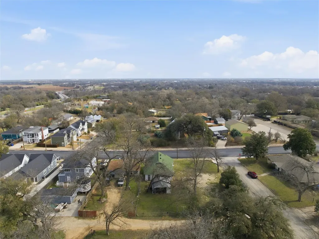 2012 N 5th Street Waco TX 76708