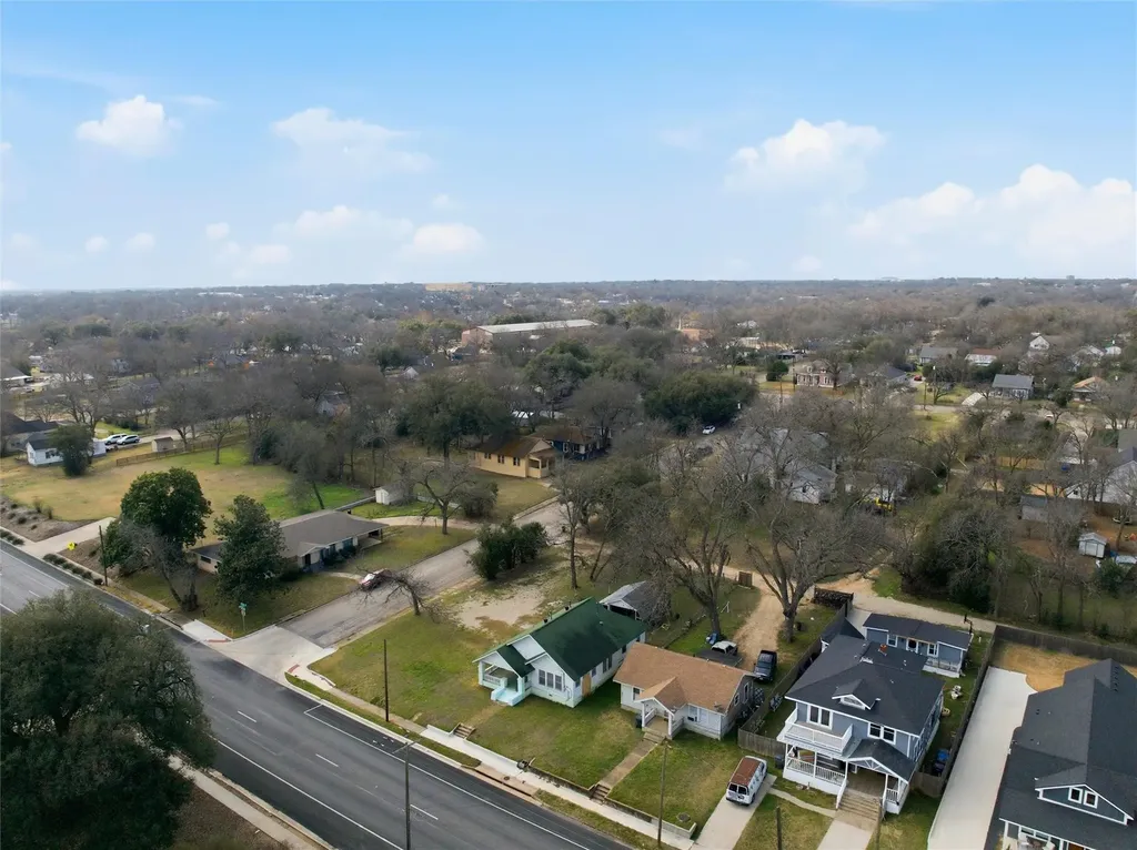 2012 N 5th Street Waco TX 76708