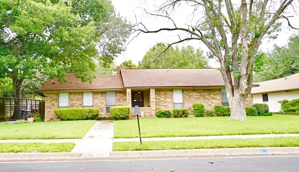 3212 Dunes Denton TX 76209