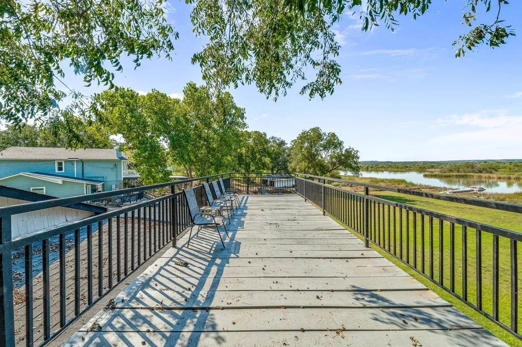 2520 Long Creek Granbury TX 76049